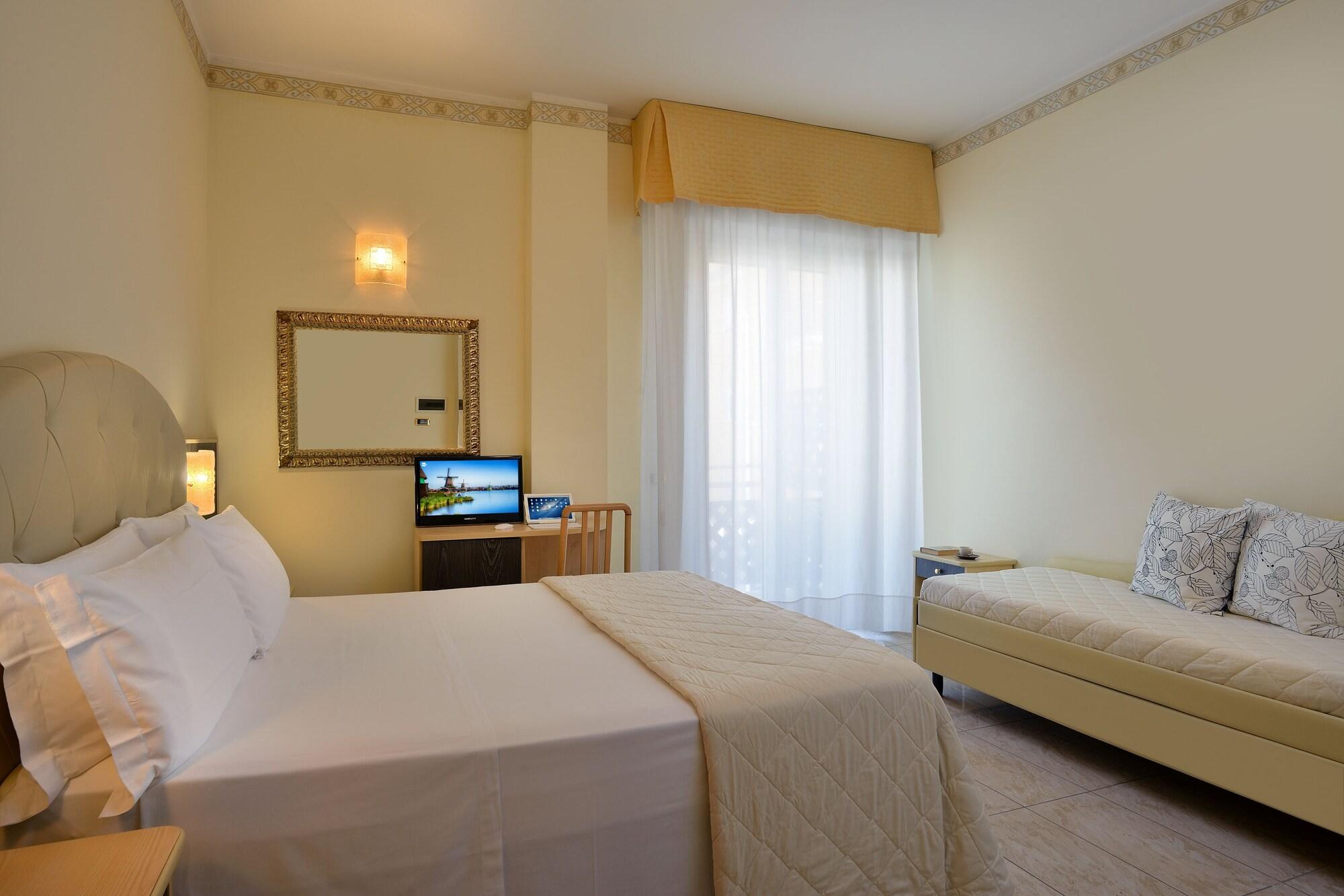 Hotel Gaston ริมินี ภายนอก รูปภาพ