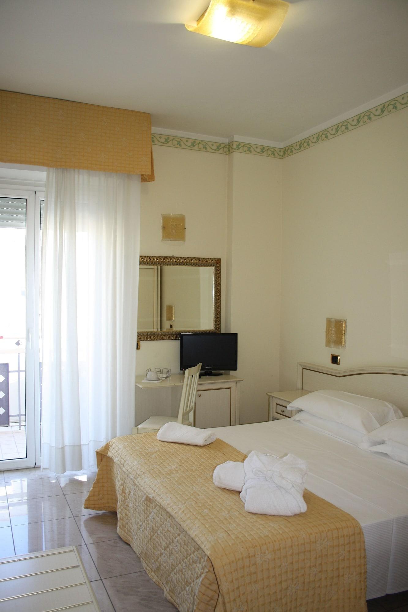 Hotel Gaston ริมินี ภายนอก รูปภาพ