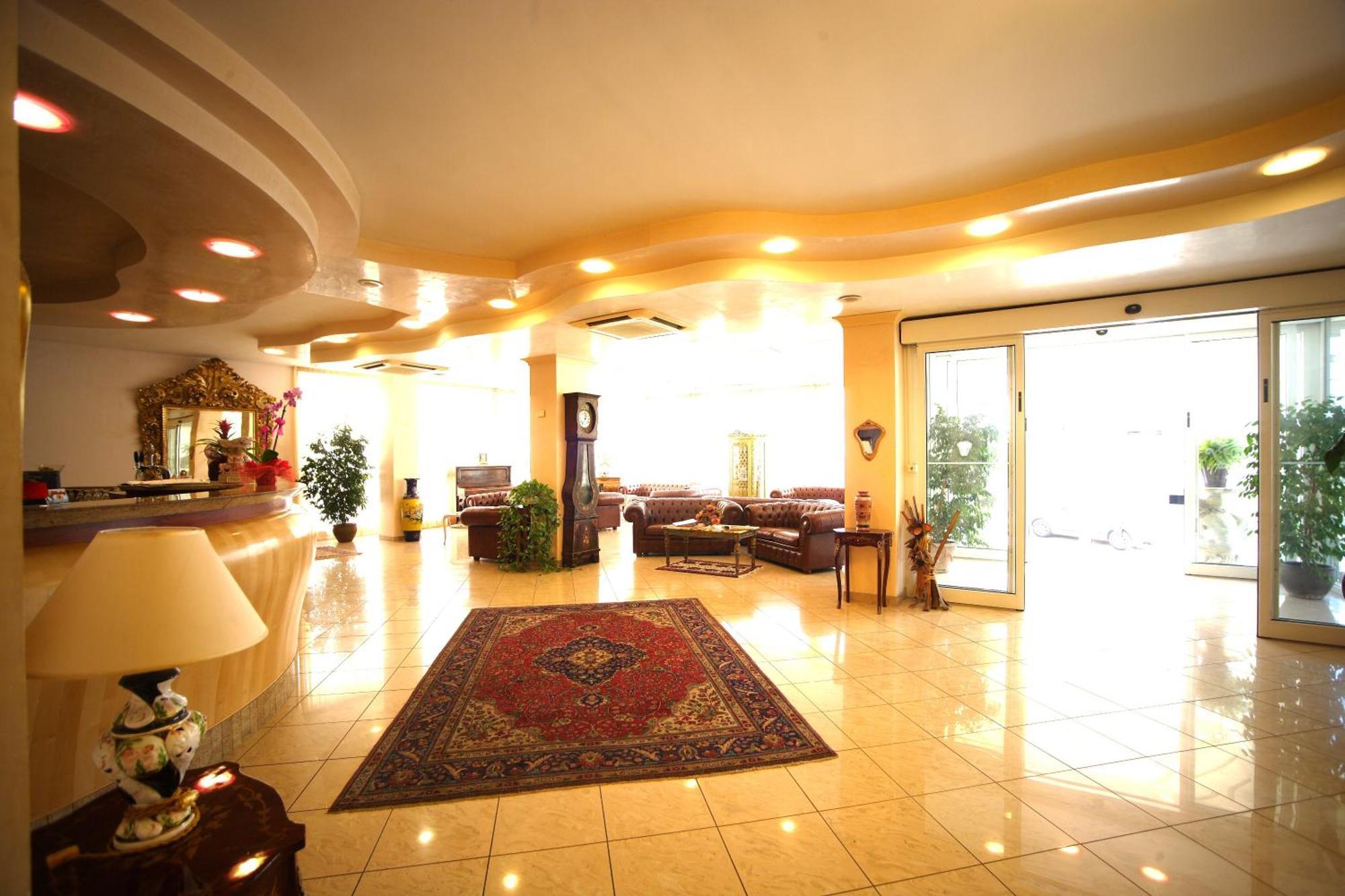 Hotel Gaston ริมินี ภายนอก รูปภาพ
